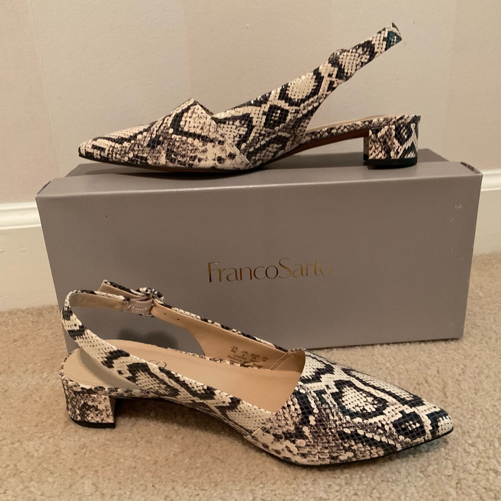 Franco Sarto flats